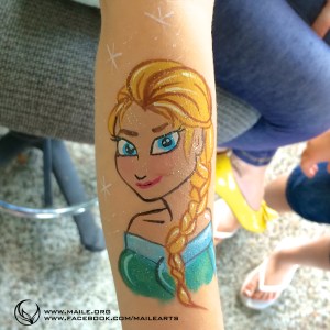 Elsa Face painting